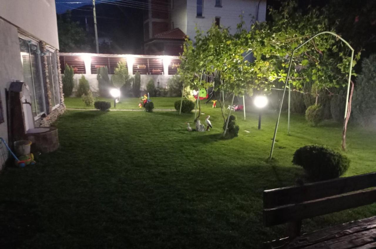 Семейна Къща Лазарови Sapareva Banya Bagian luar foto